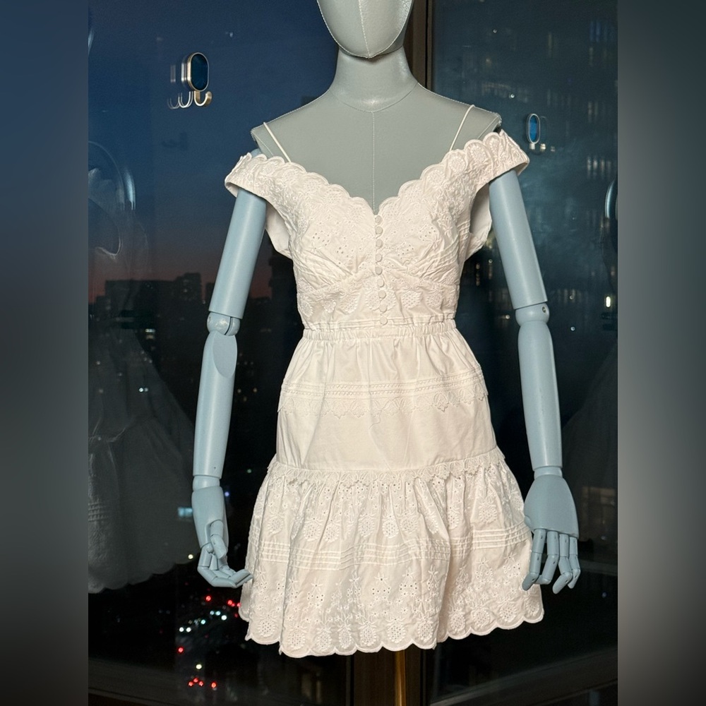 🆕 SELF-PORTRAIT 🧿 NWOT White Scallop Edge Off-Shoulder Mini Dress Sz UK12 US 8 - Picture 11 of 14